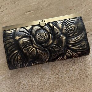 Patricia Nash Wallet